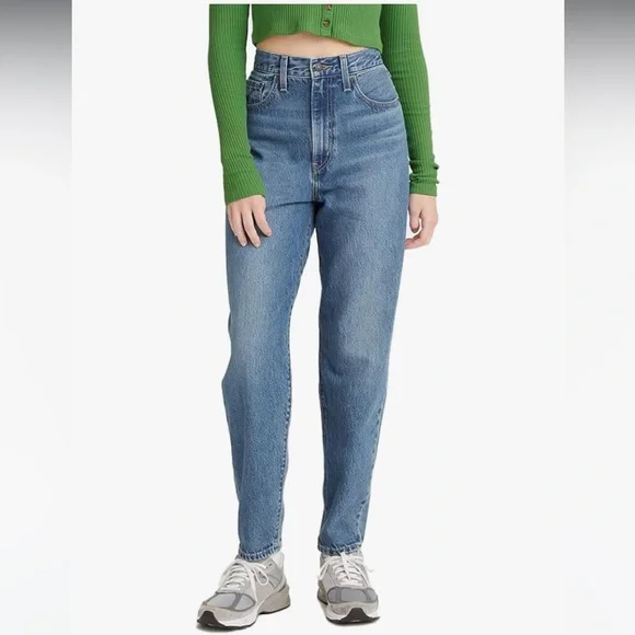 NEW. Levi’s High Loose Taper Jeans. NWT - Picture 3 of 9